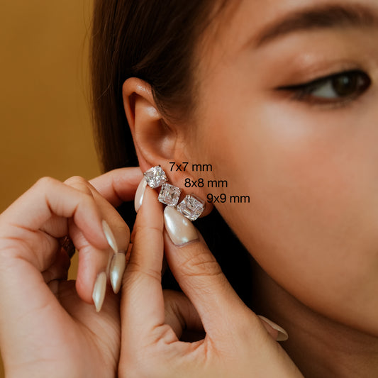 Glintz Bijoux Bisou Cushion 7x7mm Stud Earrings