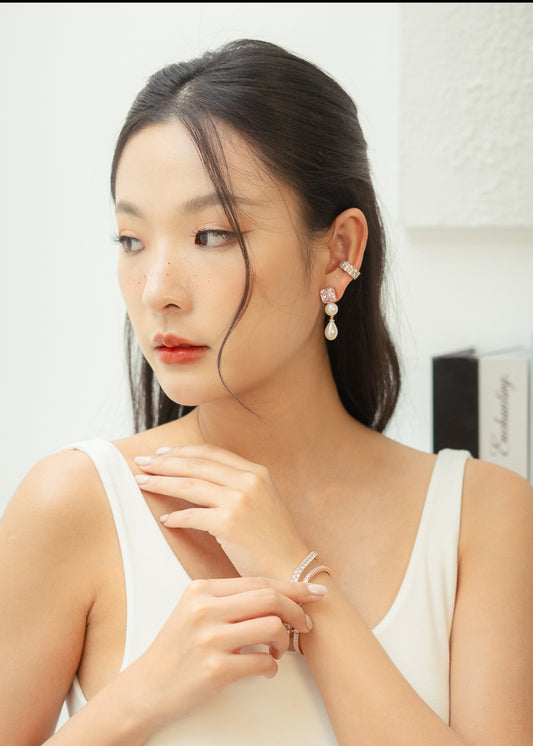 Glintz Amira Dangling Earrings