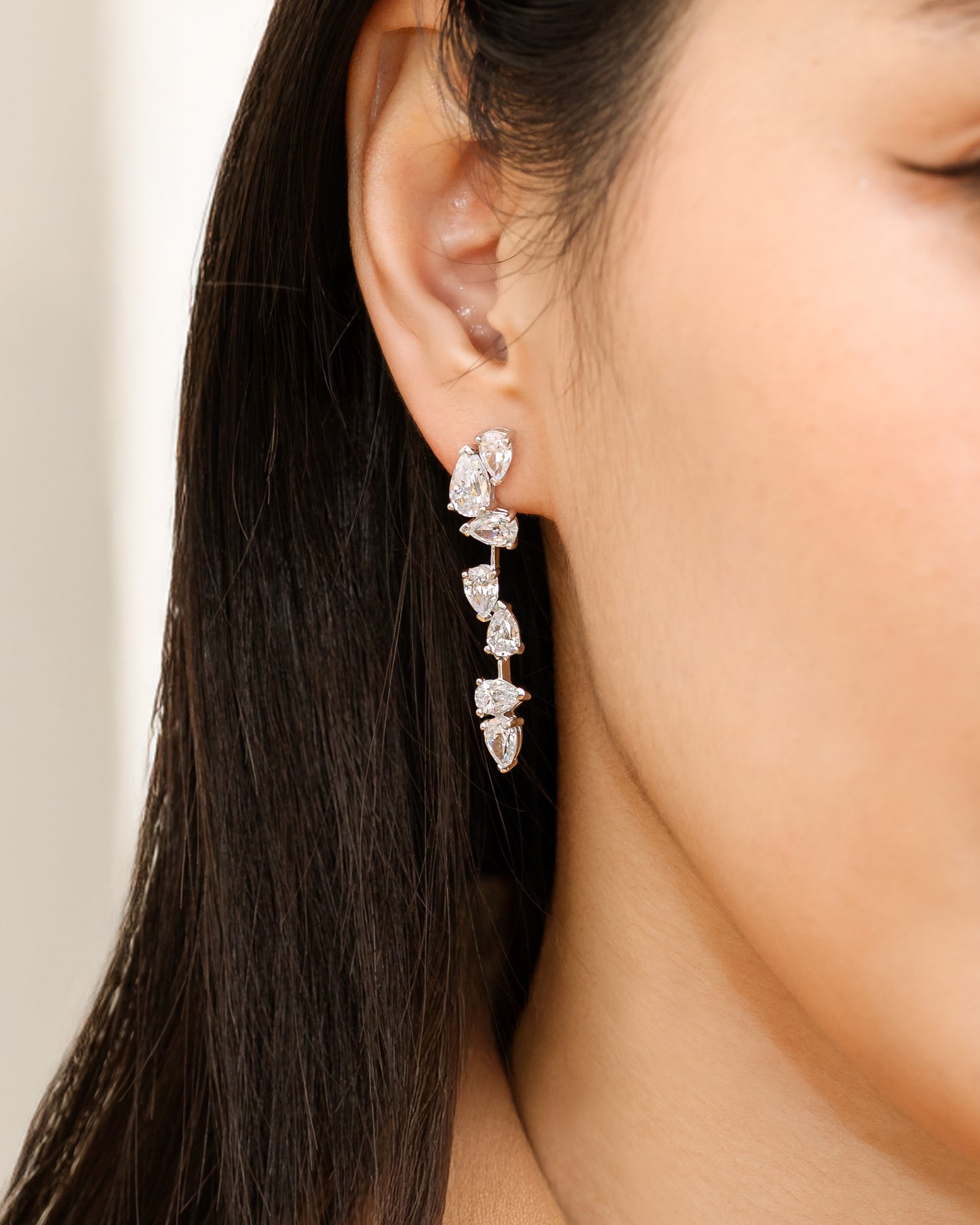 Glintz Lumen Long Earrings