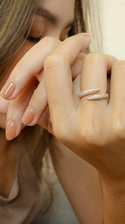 Glintz Le Frise Single loop ring