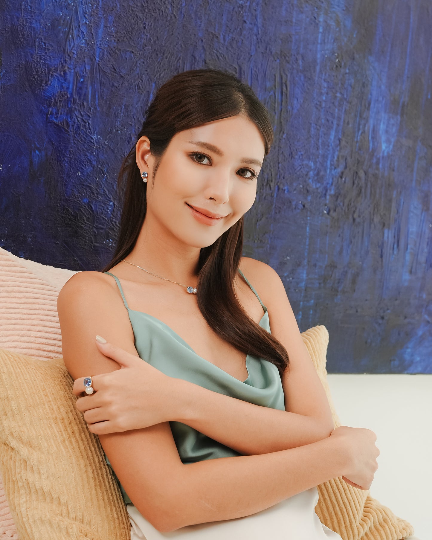 Glintz Amira Necklace