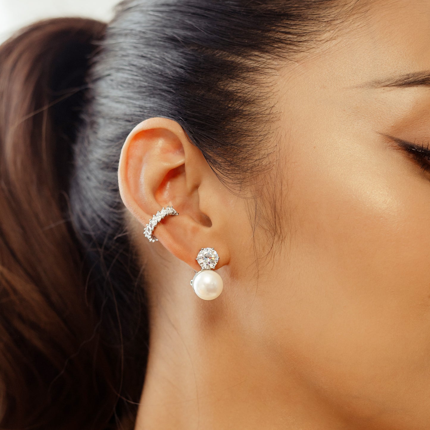 Glintz Pearl De'Fancy Single Drop Round Synthetic Pearl Earrings
