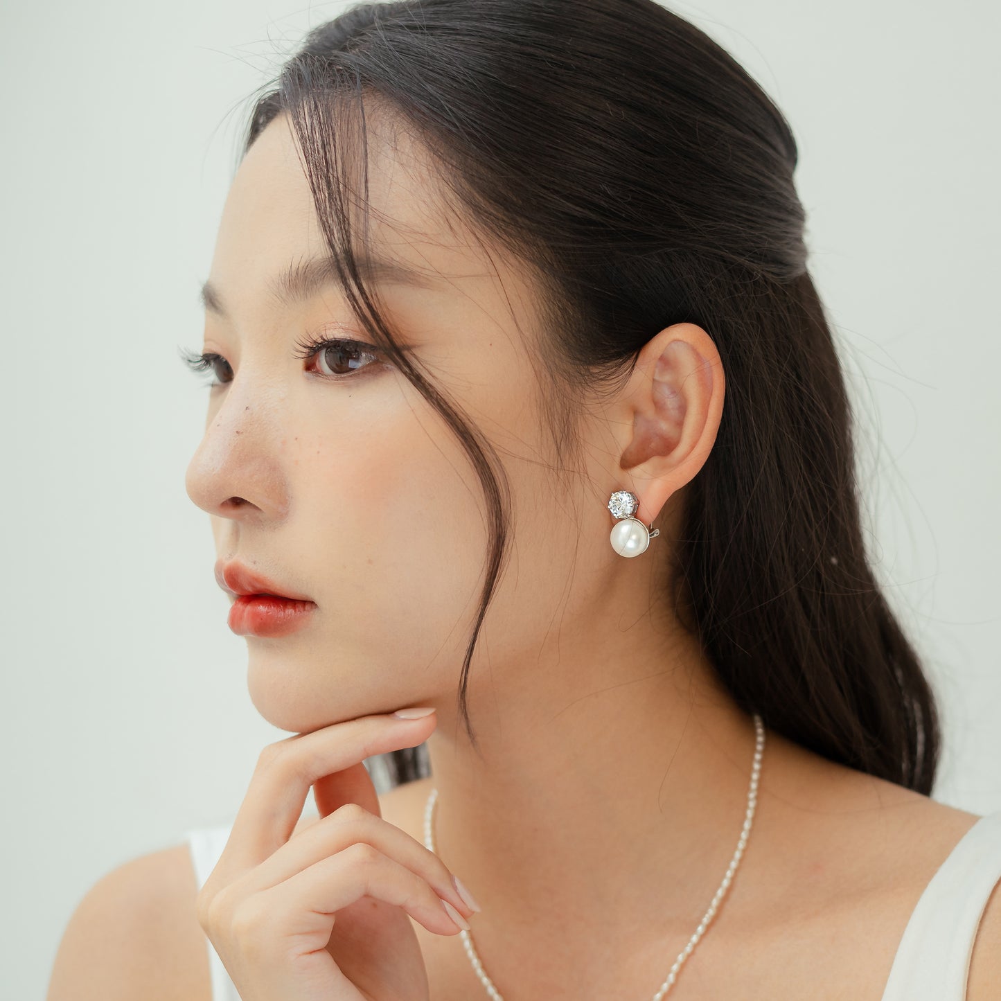 Glintz Pearl De'Fancy Single Drop Round Synthetic Pearl Earrings