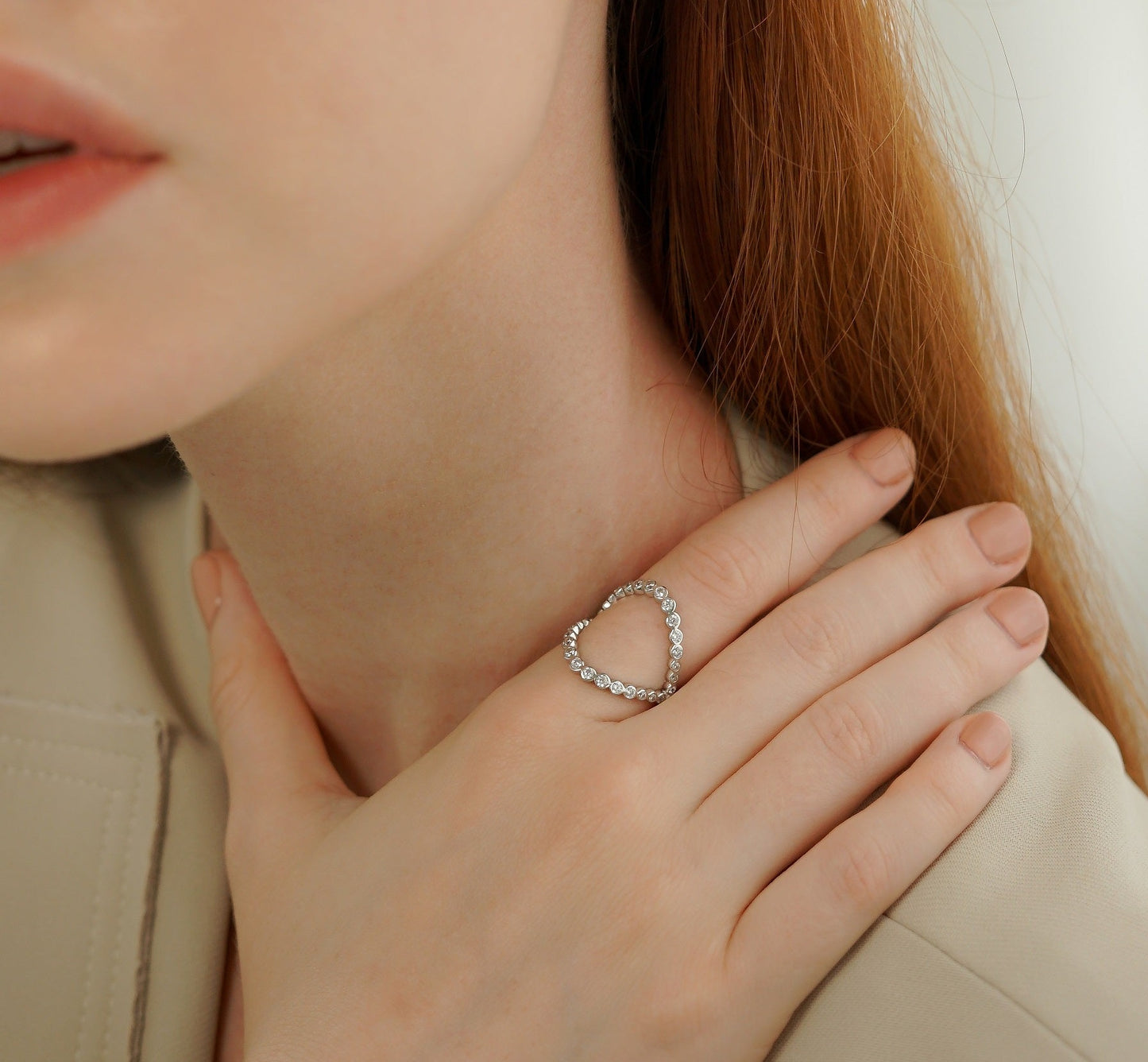 Glintz Collette Ringin White