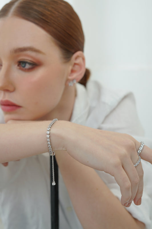 Glintz Stardust Shine Pull Bracelet Brilliant Cut Bazel Setting