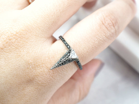 Glintz Razor Ring