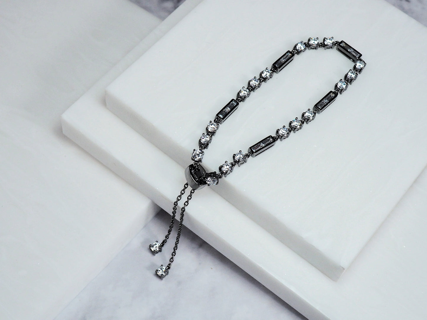 Glintz Shine Pull Bracelet