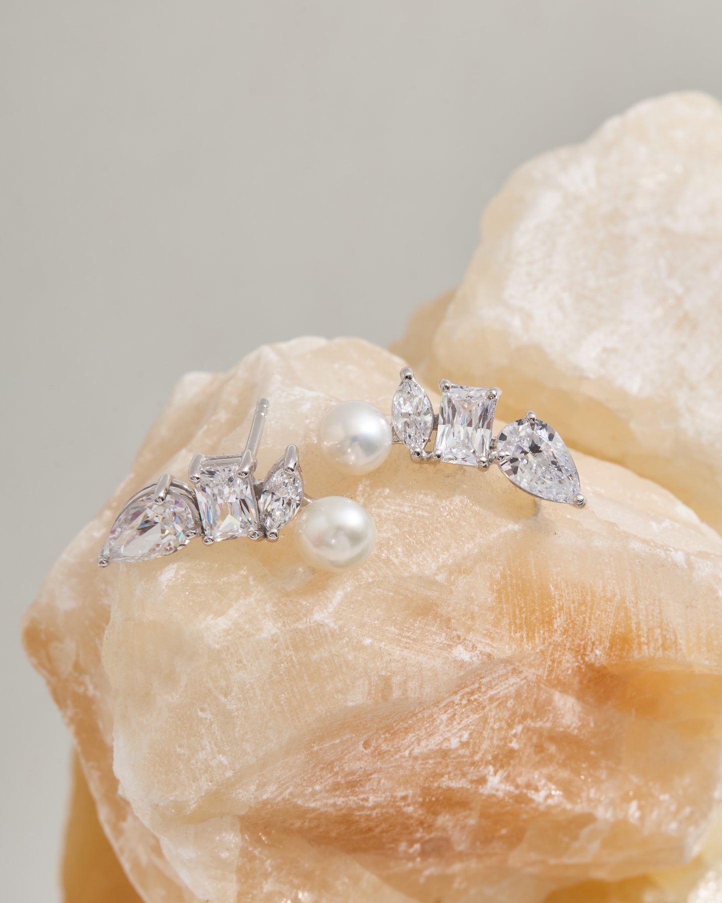 Glintz Celestial Earrings
