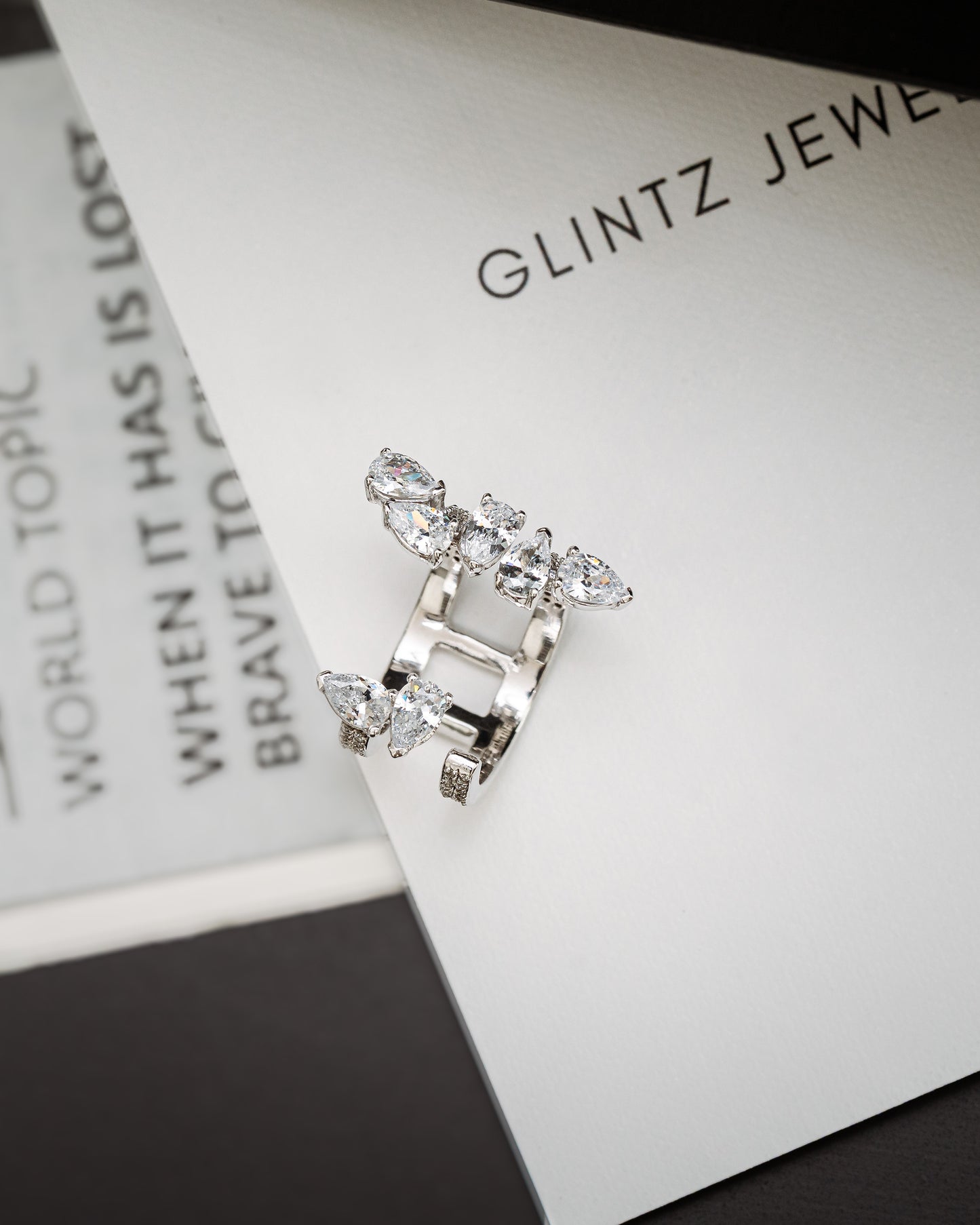 Glintz Lumen Statement Ring
