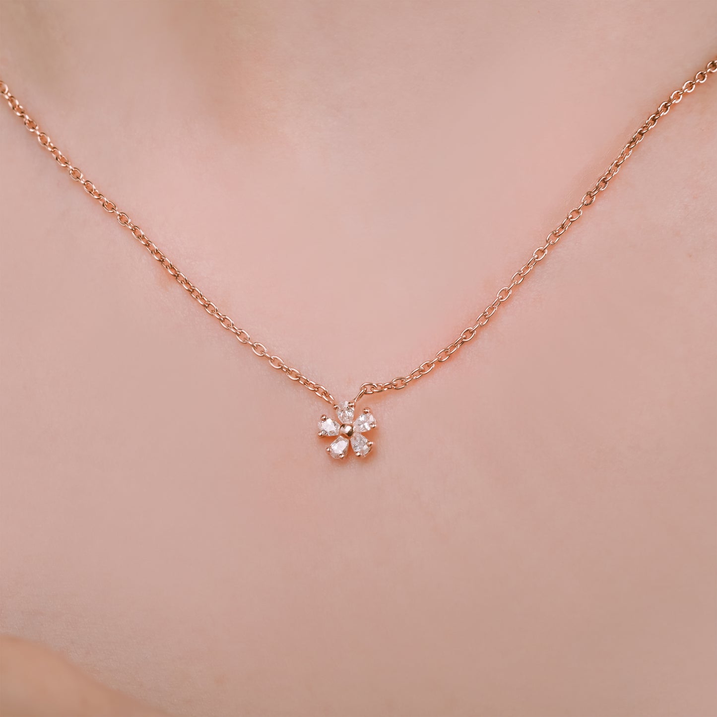 Glintz Forget Me Not Flower Necklace 0.7cm