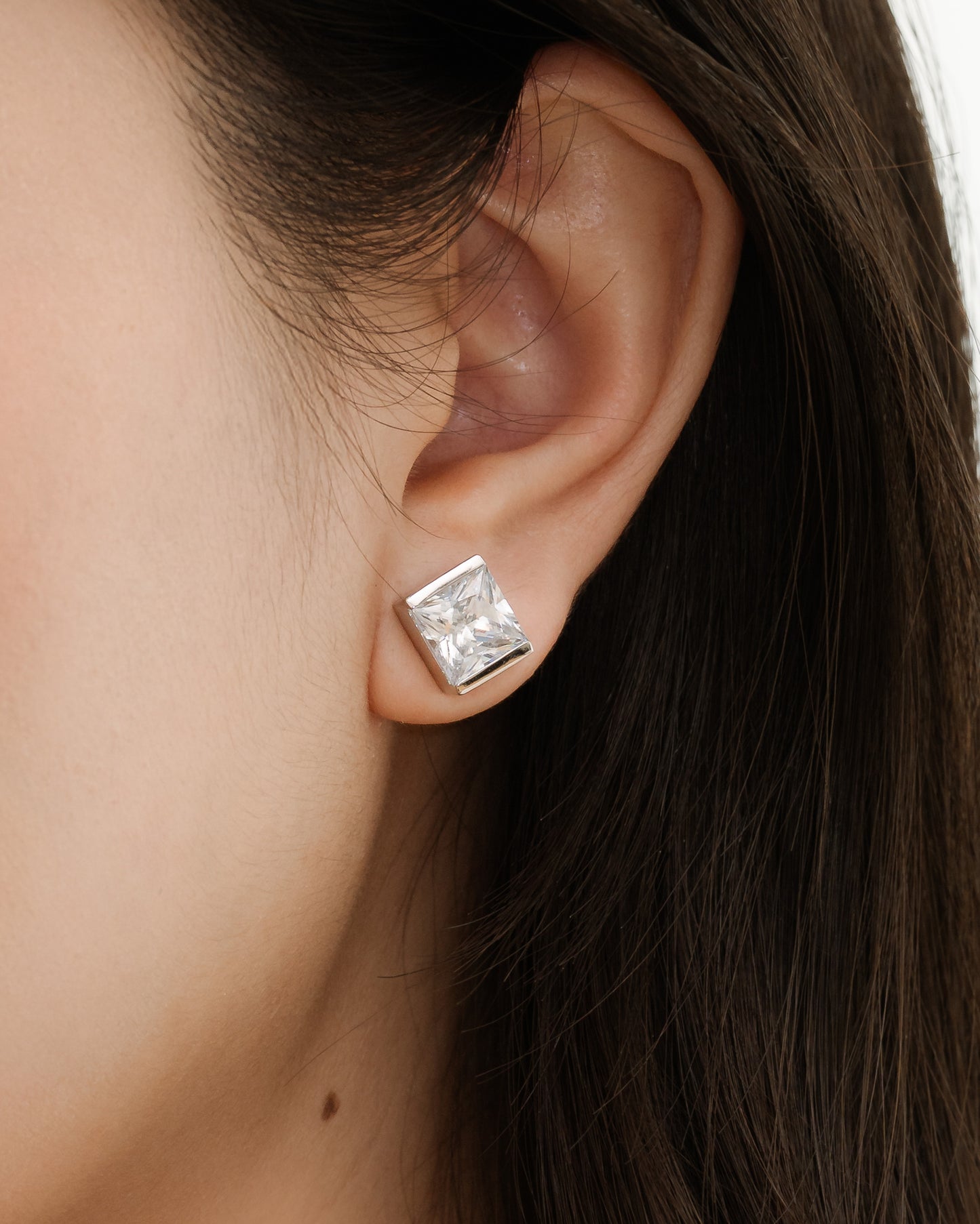 Glintz Bare Stud Earrings