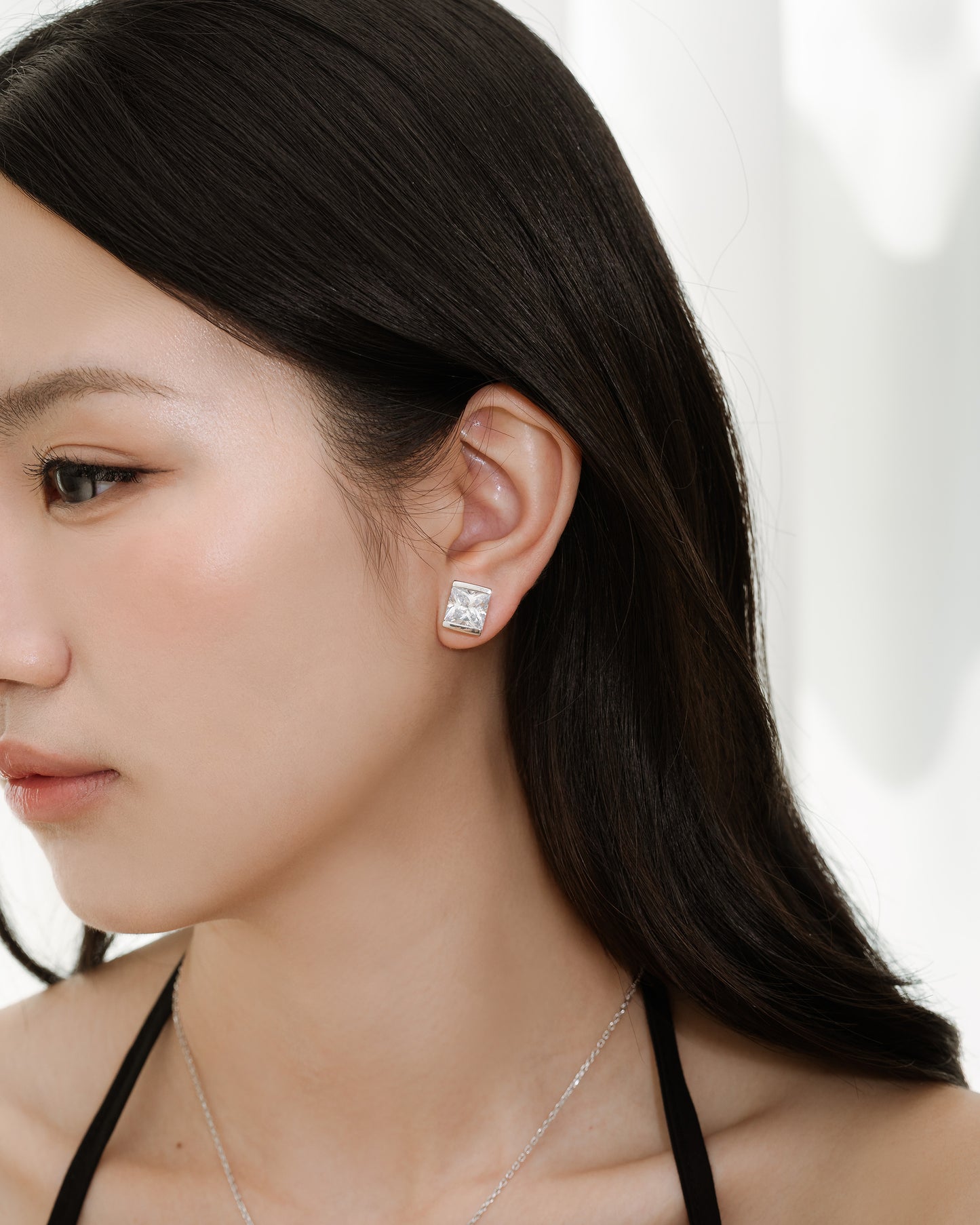 Glintz Bare Stud Earrings