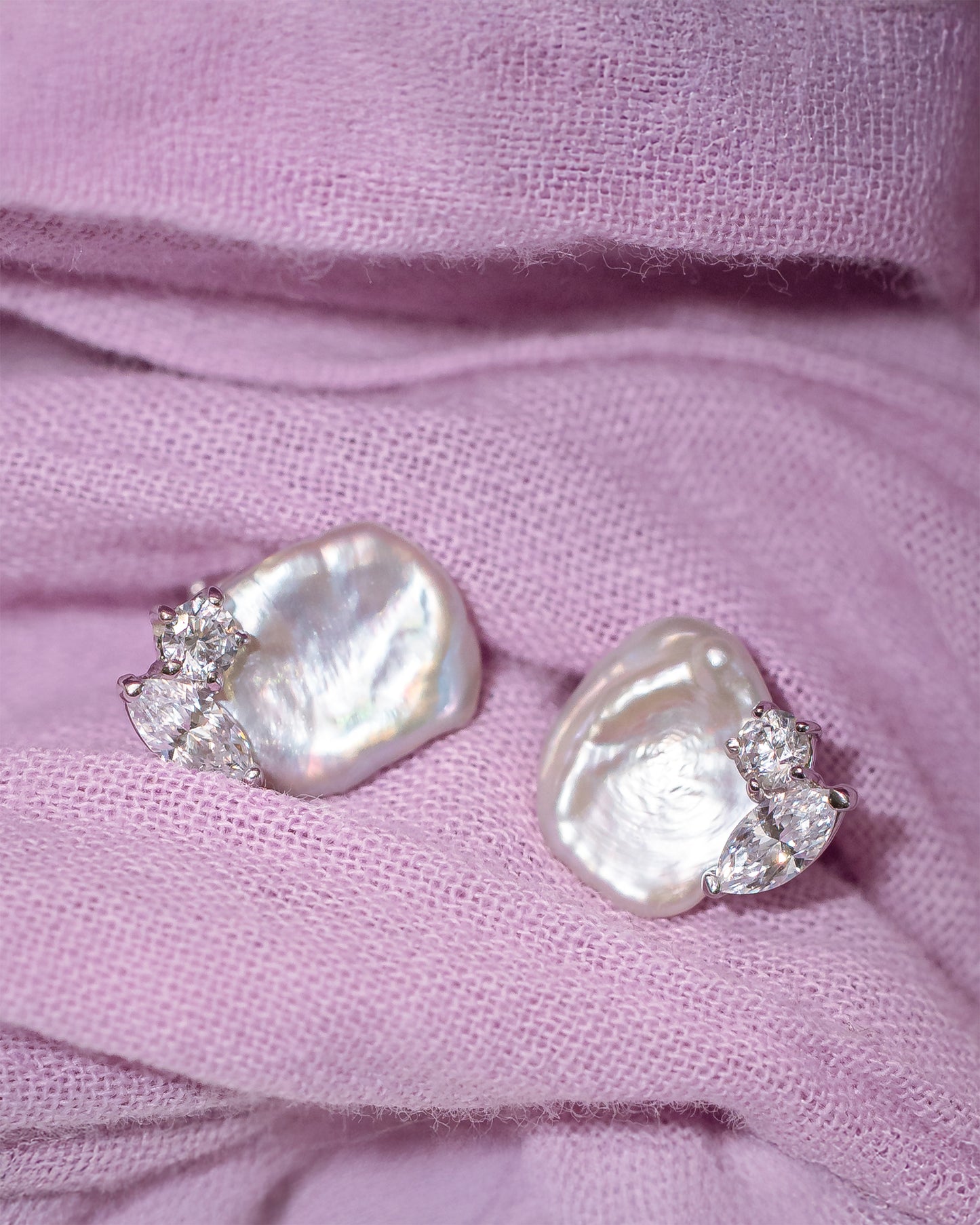 Glintz Pearla Keshi Earrings