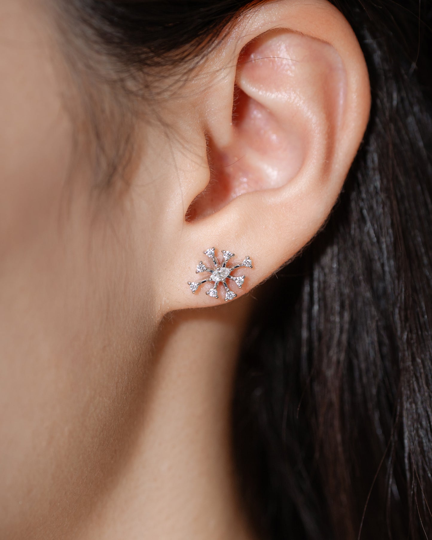 Glintz Snow Stella Stud Earrings
