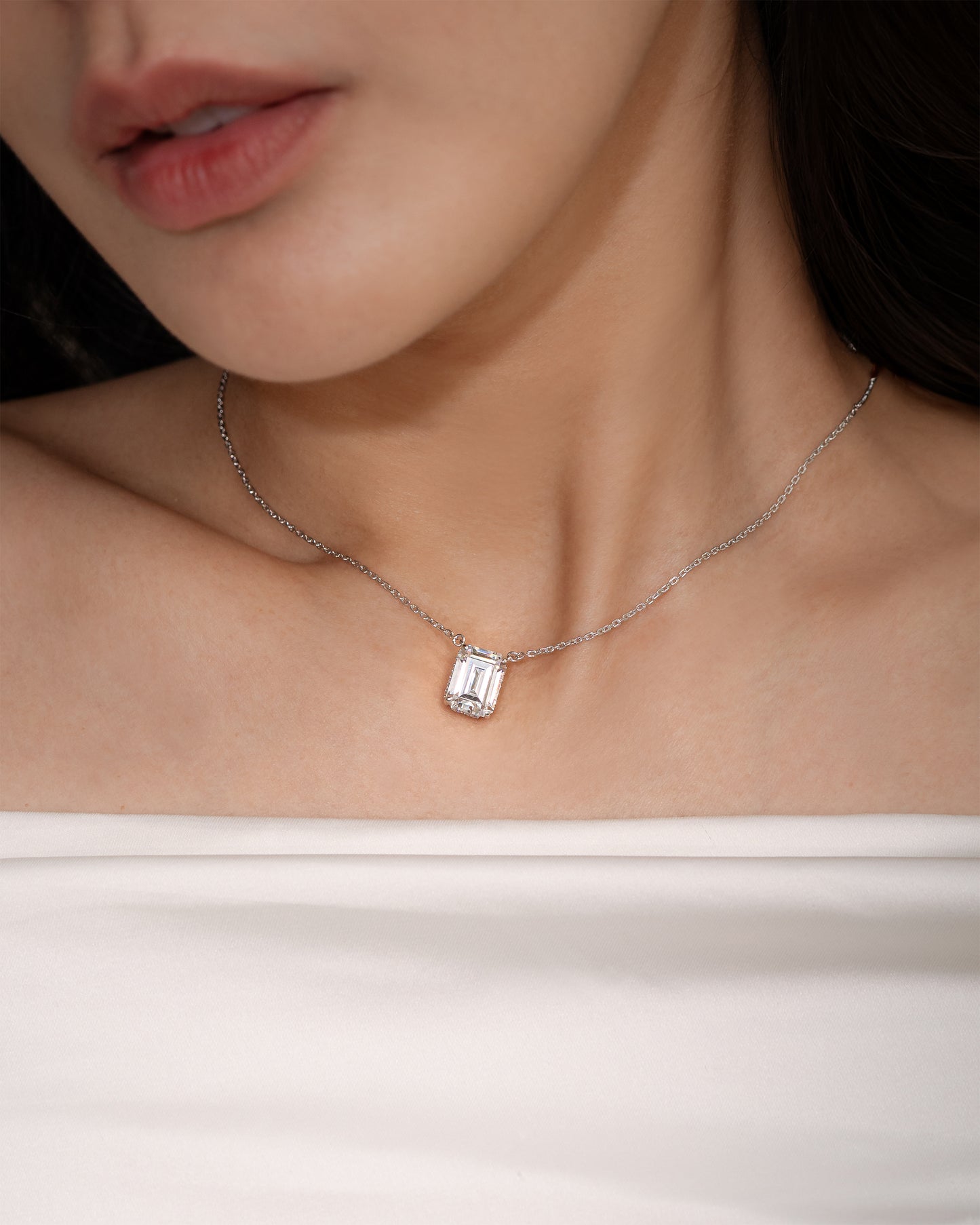 Glintz Eternal Emerald Necklace