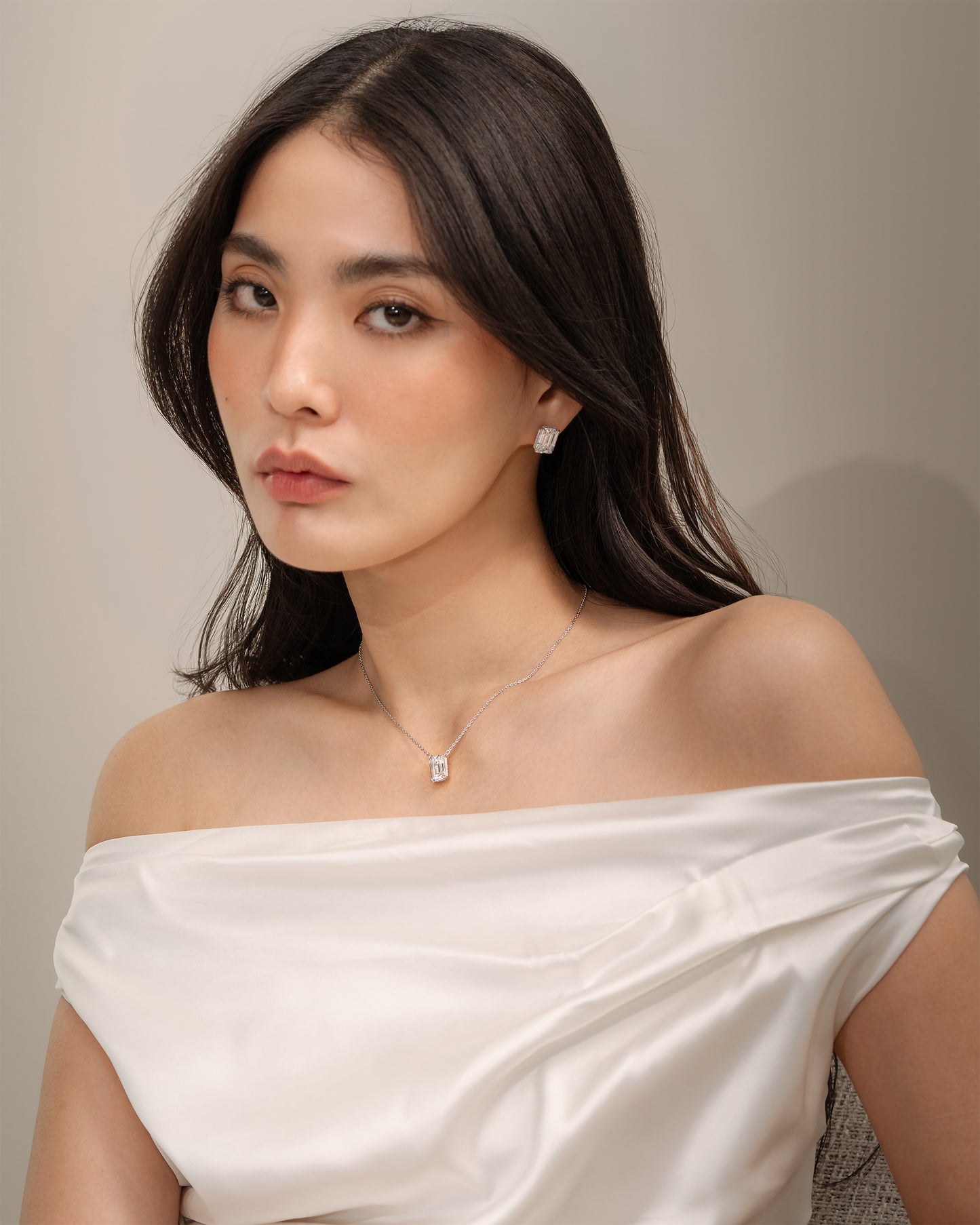 Glintz Eternal Emerald Stud Earrings